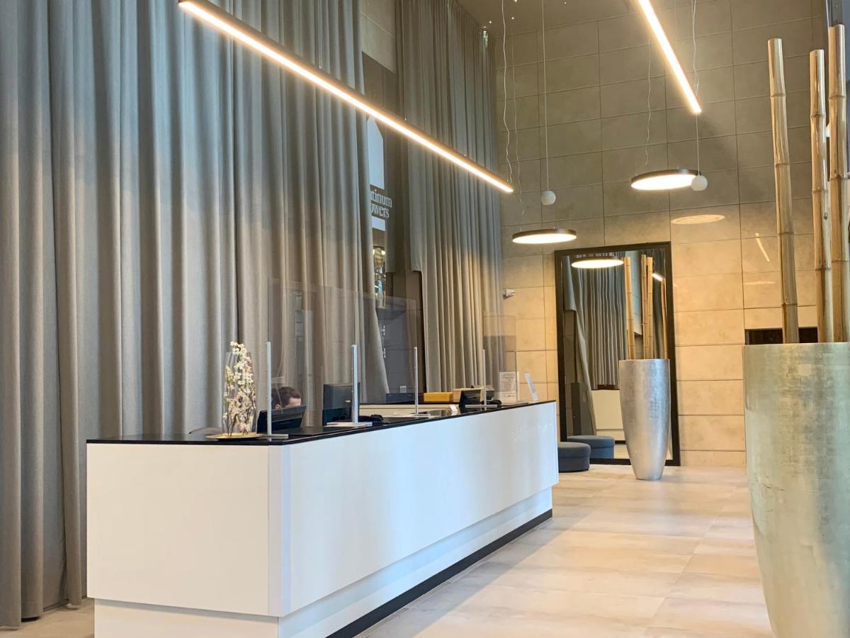Platinum Tower Green Star Apart Appartement Warschau Buitenkant foto