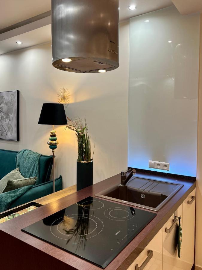 Platinum Tower Green Star Apart Appartement Warschau Buitenkant foto